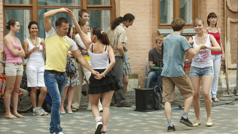 City 5213067 1280 min 16x9